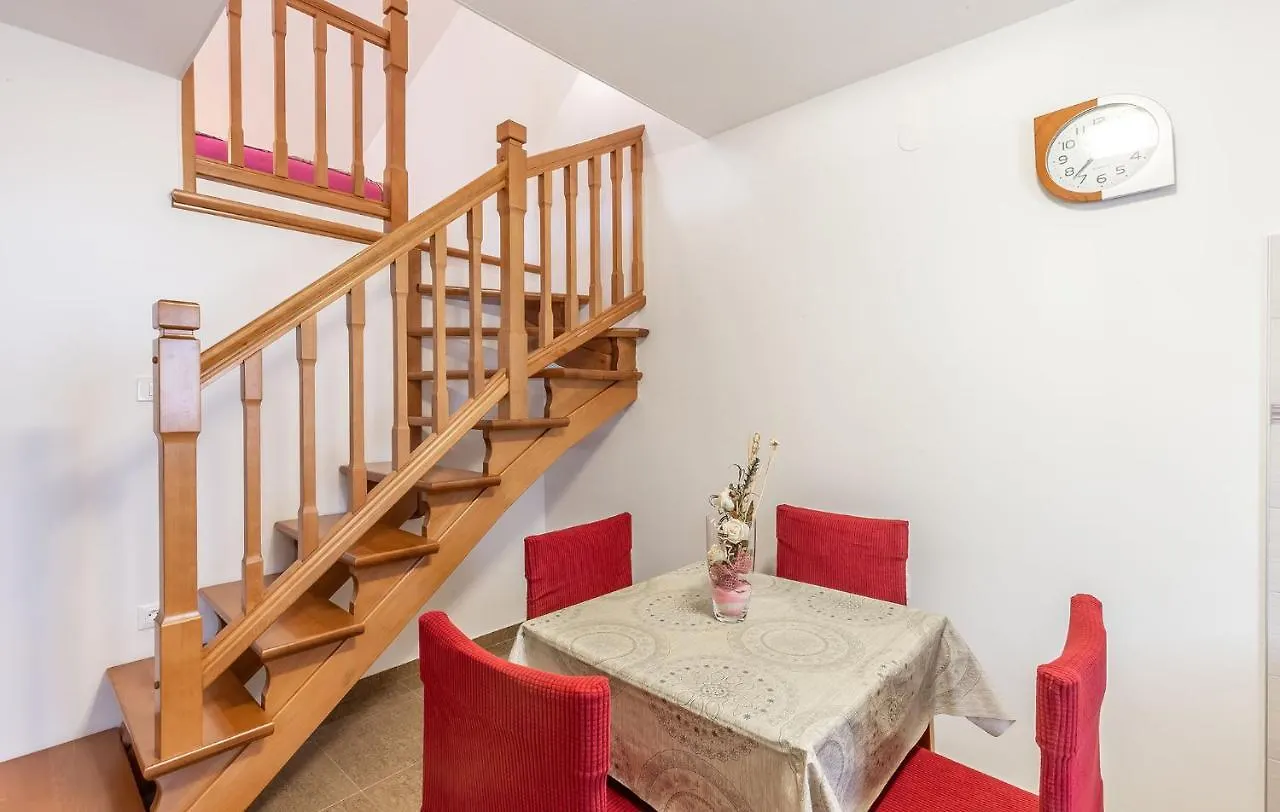 Apartment Ivana B4 N1 Porec